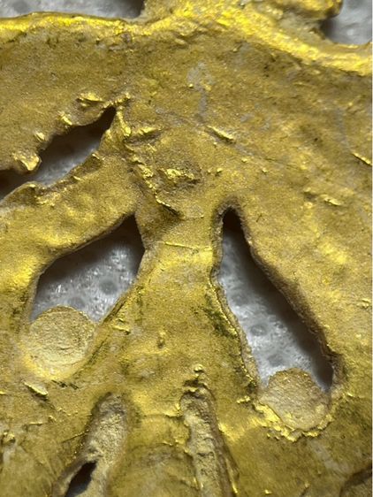 พระปรุหนังเนื้อโลหะชุบทองดอกบัว กรุวัดพระแก้ววังหน้า รูปที่ 12