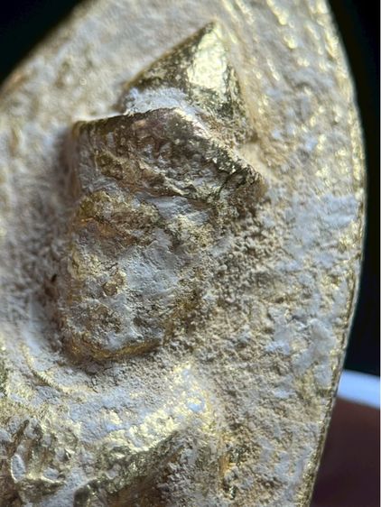 พระร่วงรางปืนเนื้อเปียกทอง รูปที่ 5