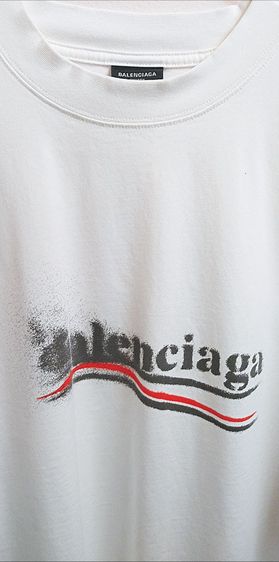 เสื้อยืด Balenciaga  รูปที่ 2