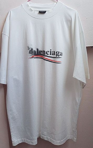 เสื้อยืด Balenciaga 