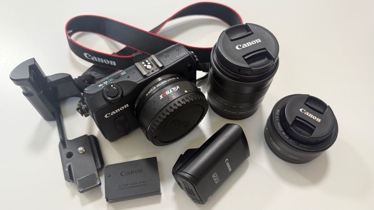 กล้อง Canon EOS-M พร้อม Lens