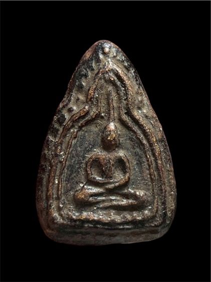 พระพิมพ์ซุ้มระฆัง หลวงปู่บุญวัดกลางบางแก้ว