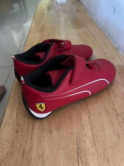 รองเท้าผ้าใบเด็ก