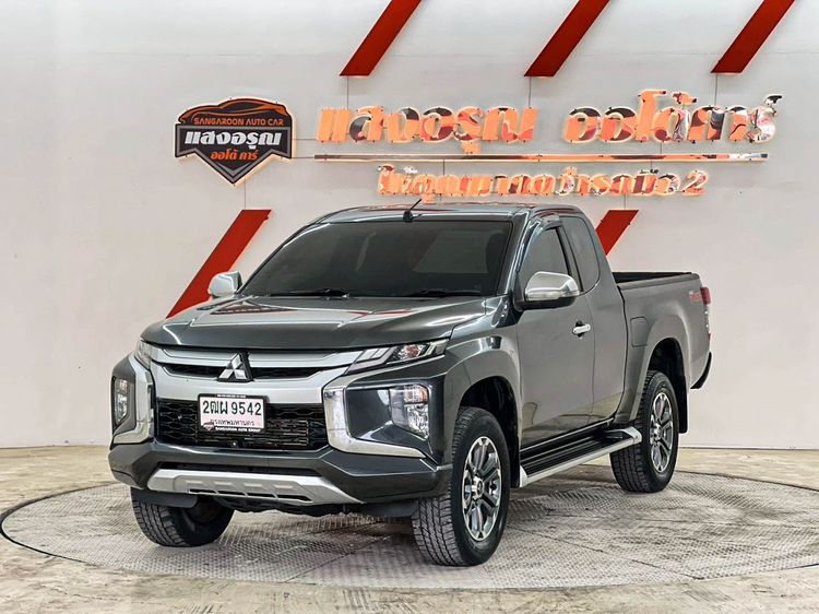 รถ Mitsubishi Triton All New Mega Cab 2.4 GLS Plus สี เทา