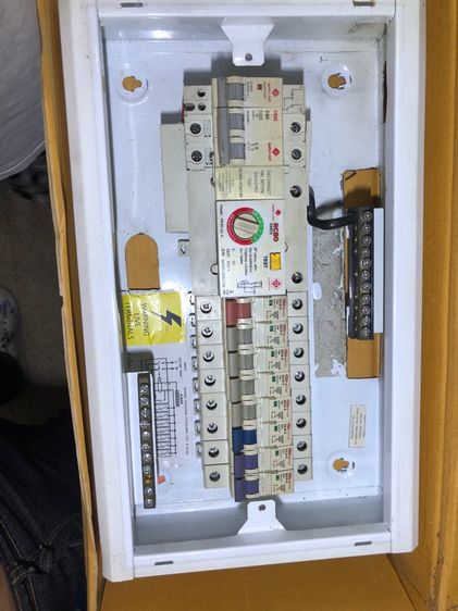 SAFE T CUT เซฟทีคัท ตู้ควบคุมไฟฟ้า คอนซูเมอร์ยูนิต แบบ RCBO กันดูด กันรั่ว 50A   รูปที่ 8