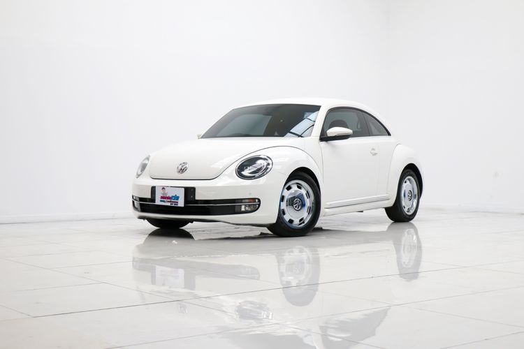 Volkswagen Beetle 2013 1.2 TSi Sedan เบนซิน ไม่ติดแก๊ส เกียร์อัตโนมัติ ขาว