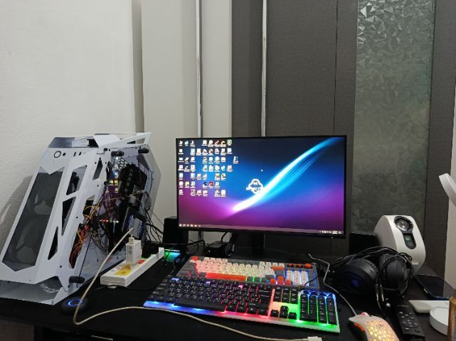 คอมครบชุด มีบริการปลายทาง