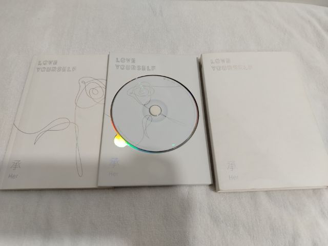 ขาย​ของสะสม​ GOT7 และ​ BTS รูปที่ 7