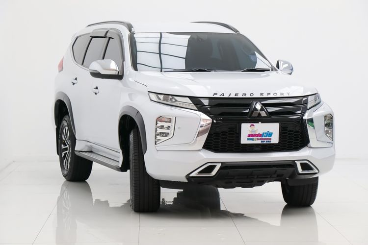 Mitsubishi Pajero Sport 2020 2.4 GT Premium 2WD Utility-car ดีเซล ไม่ติดแก๊ส เกียร์อัตโนมัติ ขาว รูปที่ 4