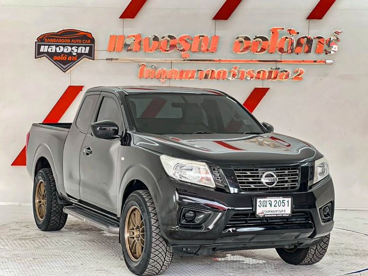 Nissan NP300-NAVARA 2017 2.5 S Pickup ดีเซล ไม่ติดแก๊ส เกียร์ธรรมดา ดำ รูปที่ 3