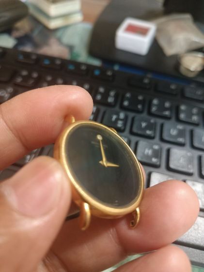 Vintage RAYMOND WEIL 18K Gold Electroplated 7009 Manual Winding Men’s 1980's Made swiss ไขลาน หน้าดำ เดิม หลัก12 เพชรแท้ เครื่องสวยเดินปรกติ รูปที่ 6