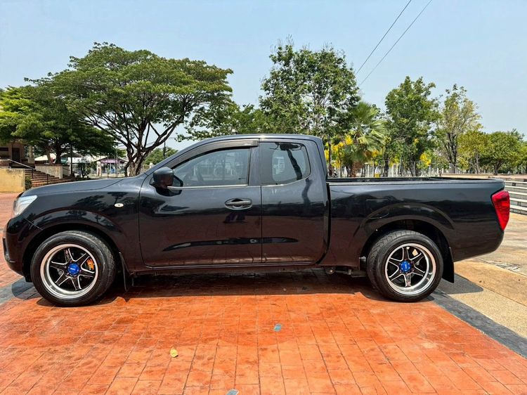 Nissan NP300-NAVARA 2018 2.5 S Pickup ดีเซล ไม่ติดแก๊ส เกียร์ธรรมดา ดำ รูปที่ 4