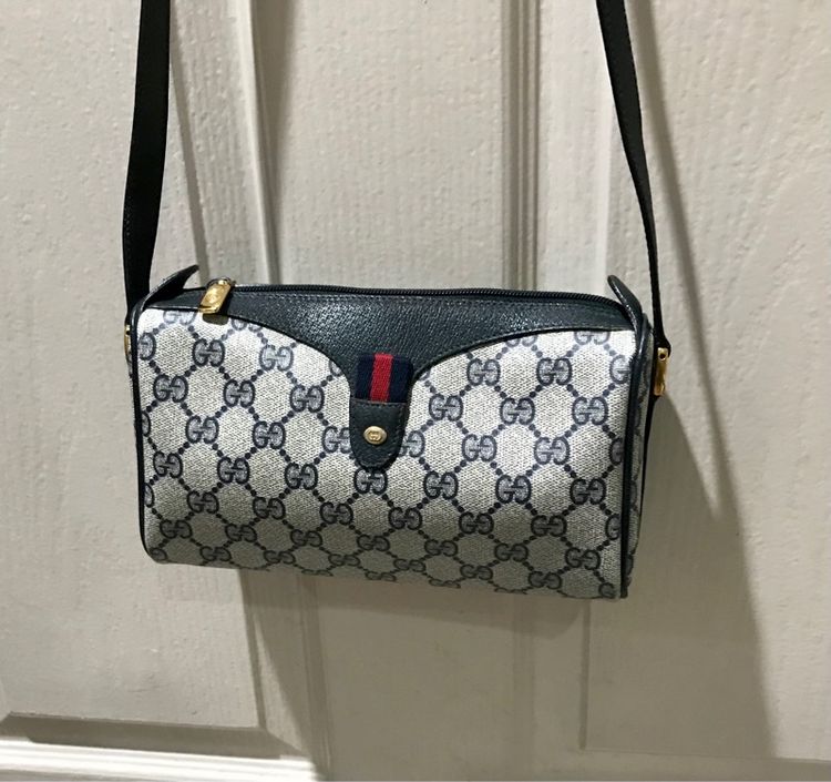 Gucci ของแท้ สายยาว สภาพดี รูปที่ 2