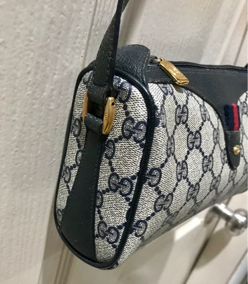 Gucci ของแท้ สายยาว สภาพดี รูปที่ 6