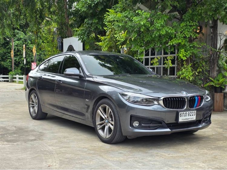 BMW 320d GT SPORT 2017 lci เบาะแดง 