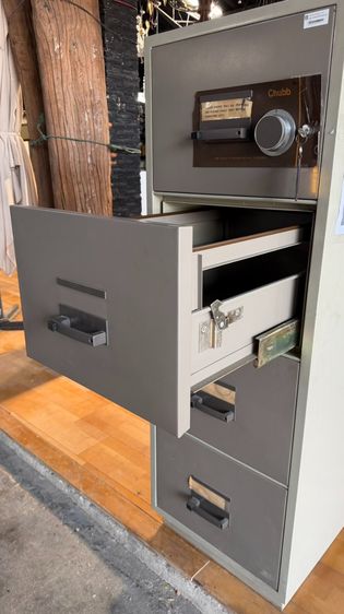 ตู้เซฟ 4 ช่องลิ้นชัก แบรนด์ CHUBB (ตัวที่ 1)   รูปที่ 7