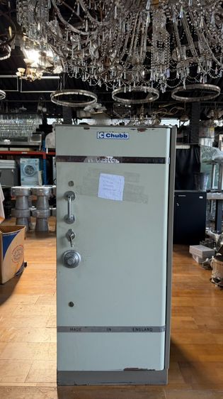 ตู้เซฟ แบรนด์ CHUBB serial.no K3185  รุ่นนี้หายาก เก็บหน้าบานได้ 