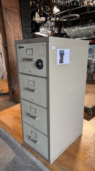 ตู้เซฟ 4 ช่องลิ้นชัก แบรนด์ MOSLER (ตัวที่ 2)   รูปที่ 3