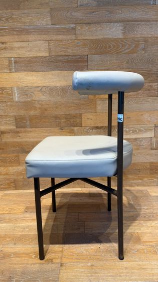  เก้าอี้ เบาะผ้าสีเทา ขาเหล็กสีดำ รูปที่ 8