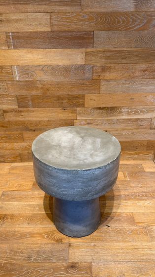 เก้าอี้ปูน ทรงกลม รูปที่ 8