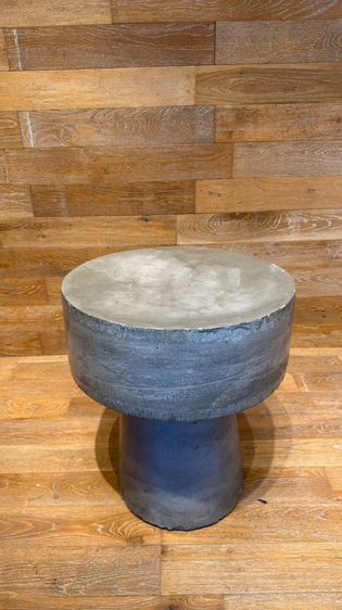 เก้าอี้ปูน ทรงกลม รูปที่ 2