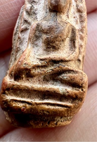 พระรอด วัดมหาวันพิมพ์กลาง  รูปที่ 5