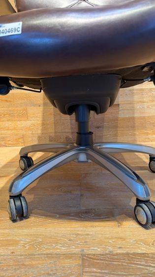 เก้าอี้ผู้บริหาร สไตล์คลาสสิก  แบรนด์ LA-Z-BOY รูปที่ 8