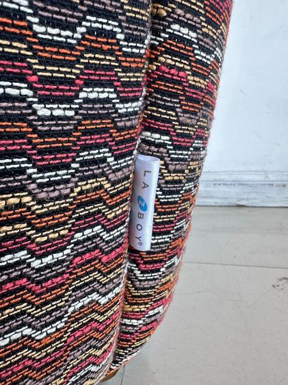 เก้าอี้อาร์มแชร์ สไตล์โมเดิร์น แบรนด์ LA-Z-BOY รูปที่ 7