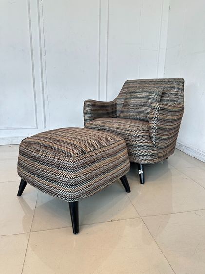 เก้าอี้นวม/เก้าอี้มีที่เท้าแขน ผ้าหุ้มเบาะ เก้าอี้อาร์มแชร์ พร้อมสตูล เบาะผ้าลายสีเขียวน้ำตาล