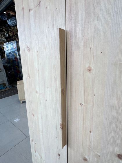ตู้เสื้อผ้า 4 บานเปิด 2 ลิ้นชัก โครงฐานไม้ MDF สีบีช  รูปที่ 14