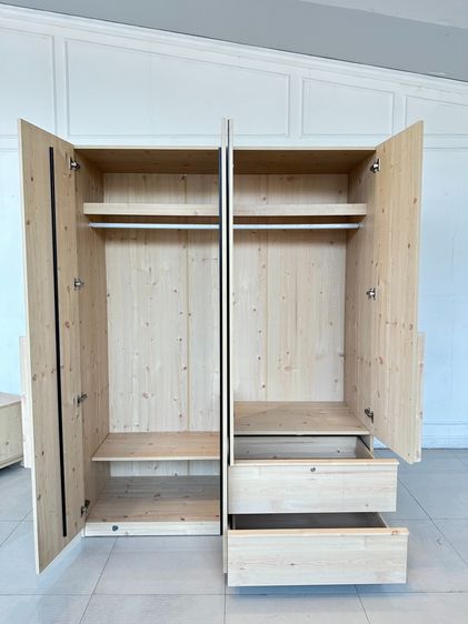 ตู้เสื้อผ้า 4 บานเปิด 2 ลิ้นชัก โครงฐานไม้ MDF สีบีช  รูปที่ 8