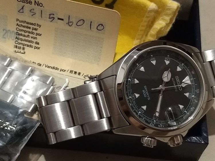 seiko sports 200 alpinist