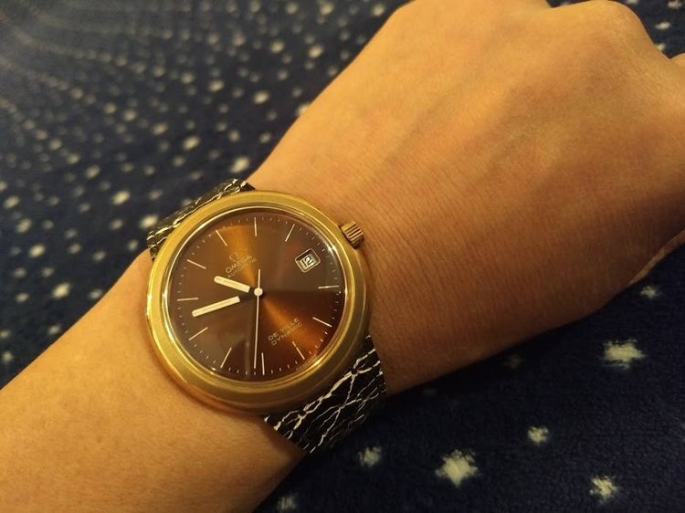 ทอง OMEGA De Ville Dynamic gold 