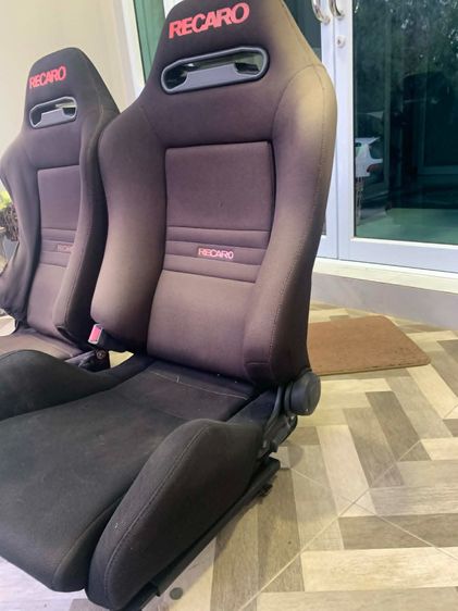 ขายเบาะ recaro ใส่ civic 3ปะตูครับ รูปที่ 3
