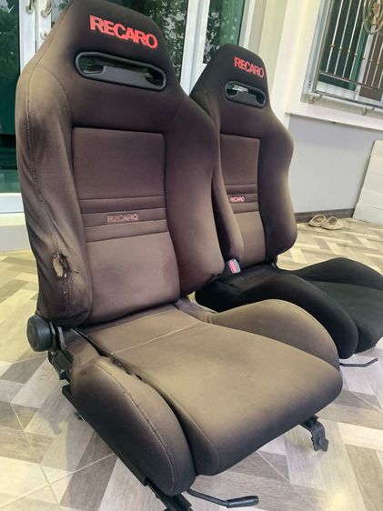 ขายเบาะ recaro ใส่ civic 3ปะตูครับ รูปที่ 2