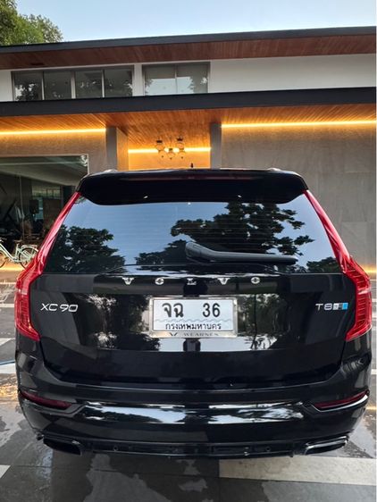 Volvo XC90 2018 2.0 Recharge Plus T8 Plug-in Hybrid Dark Utility-car ปลั๊กอินไฮบริด (PHEV) ไม่ติดแก๊ส เกียร์อัตโนมัติ ดำ รูปที่ 2