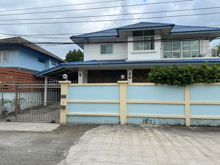 บ้านเดี่ยว