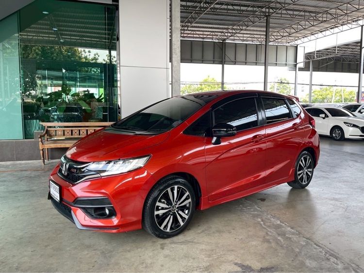 รถ Honda Jazz 1.5 RS i-VTEC สี ส้ม