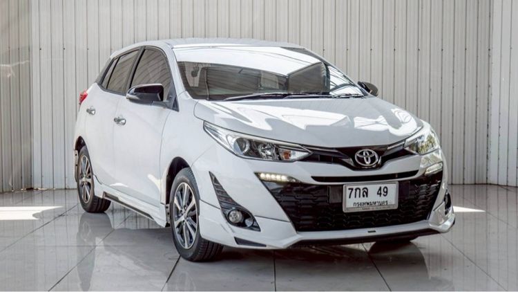 Toyota Yaris 2018 1.2 G Plus Sedan เบนซิน ไม่ติดแก๊ส เกียร์อัตโนมัติ ขาว รูปที่ 4
