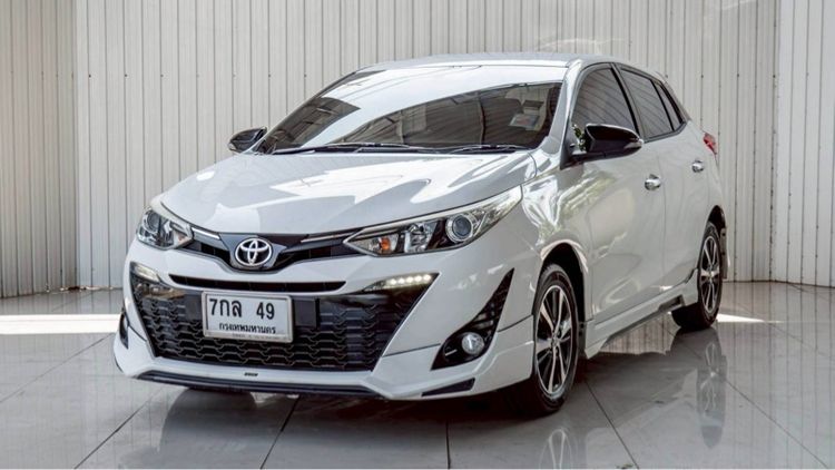 Toyota Yaris 2018 1.2 G Plus Sedan เบนซิน ไม่ติดแก๊ส เกียร์อัตโนมัติ ขาว รูปที่ 2