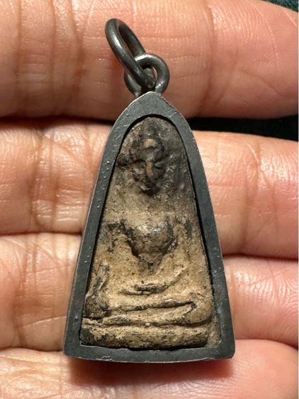 พระผงสุพรรณพิมพ์หน้าแก่ เลี่ยมเก่าเดิม