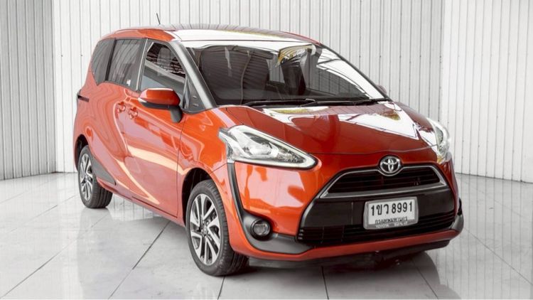 Toyota Sienta 2017 1.5 V Van เบนซิน ไม่ติดแก๊ส เกียร์อัตโนมัติ ส้ม รูปที่ 3