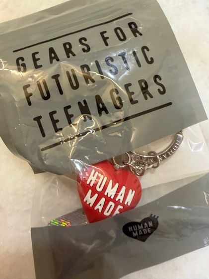 Human made Heart Rubber Keychain รูปที่ 2