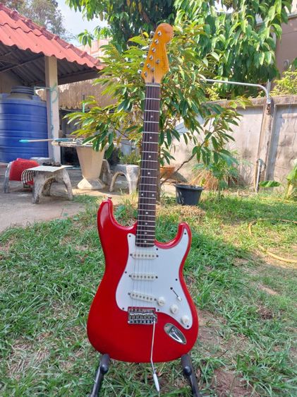 Strat Vintage สวยๆ (ต่อรองได้)