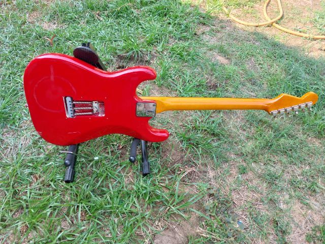 Strat Vintage สวยๆ (ต่อรองได้) รูปที่ 17