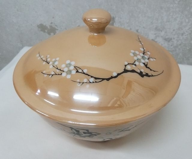 ชามเซรามิคเก่าพร้อมฝาปิด จากเมืองหลี่หลิง ประเทศจีน รูปที่ 2