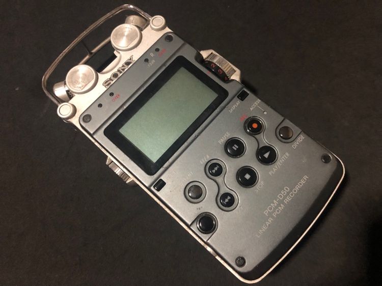 เครื่องเล่น SONY PCM D50 รูปที่ 2