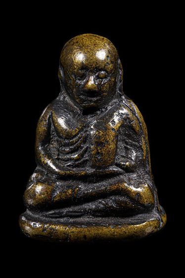 รูปหล่อหลวงพ่อเงิน วัดบบางคลาน