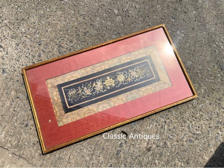 ภาพปัก ลายอาวุธเซียน ดิ้นทองจีนโบราณ เก่าสะสม รูปที่ 6