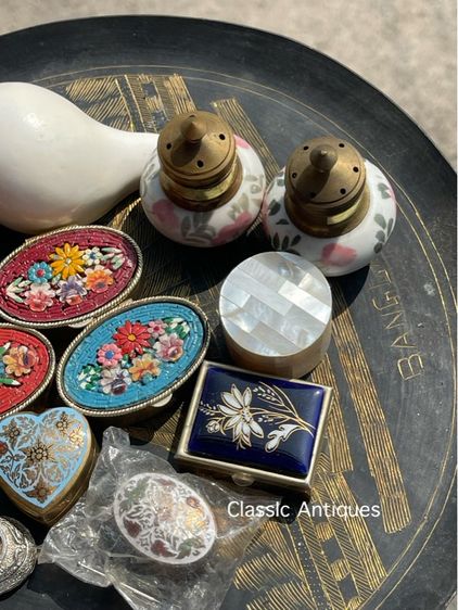 ตลับสีผึ้ง ทองเหลืองลงยาโบราณ รูปที่ 15